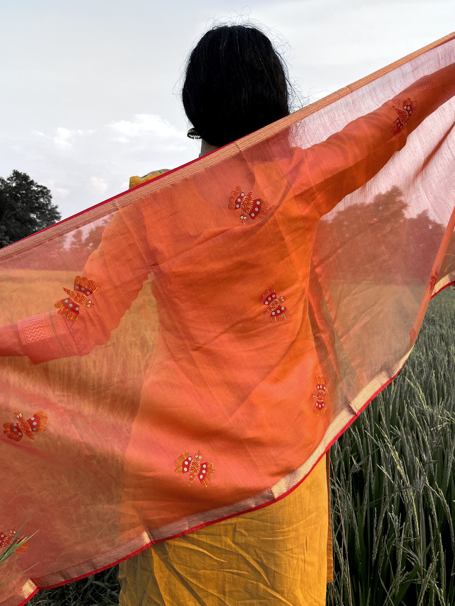 Original Gond Handpainted Handloom Maheshwari Silk Stole With Tassels